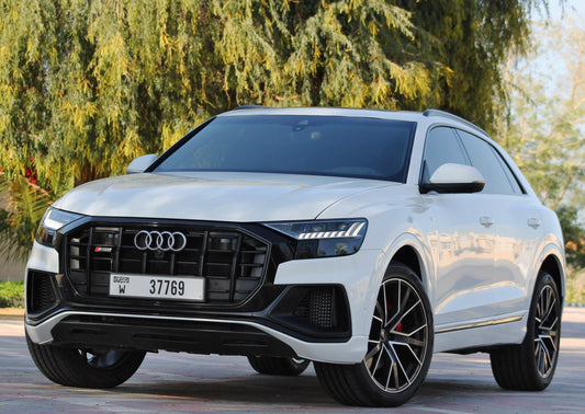 Audi Q8 2022 or alternative - California Luxury Car Rental LLC