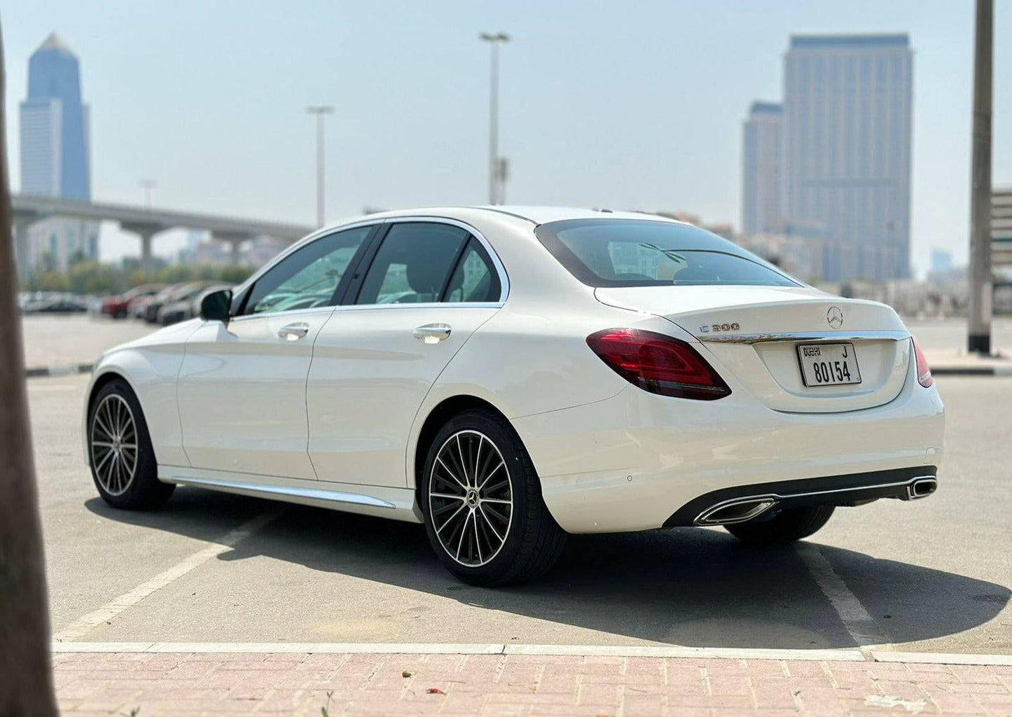 Mercedes-Benz C300 2021 or alternative - California Luxury Car Rental LLC