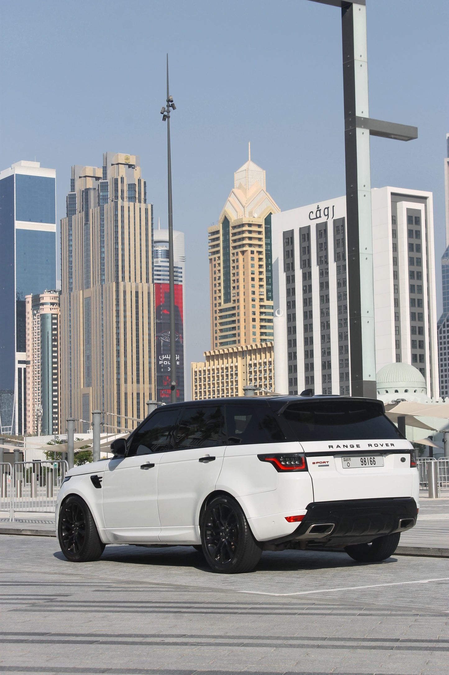 Range Rover Sport V8 2022 or alternative - California Luxury Car Rental LLC