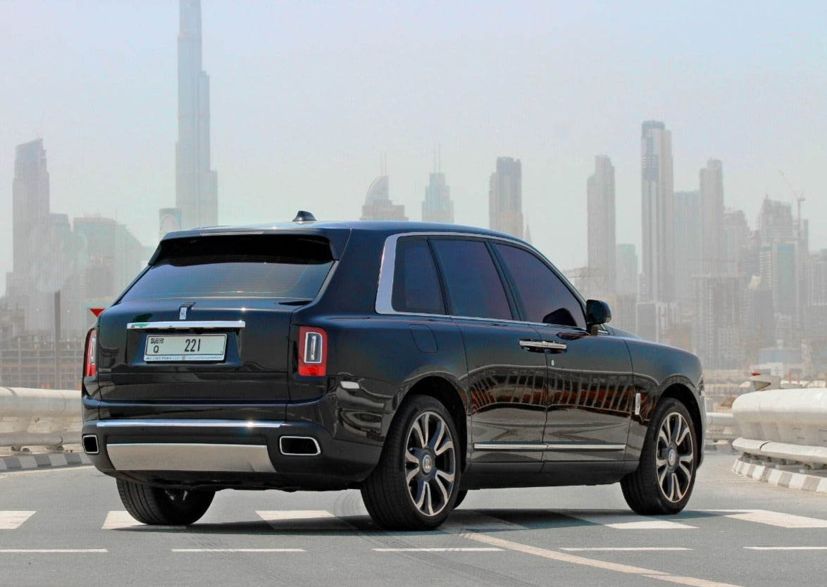 Rolls-Royce Cullinan 2023 or alternative - California Luxury Car Rental LLC